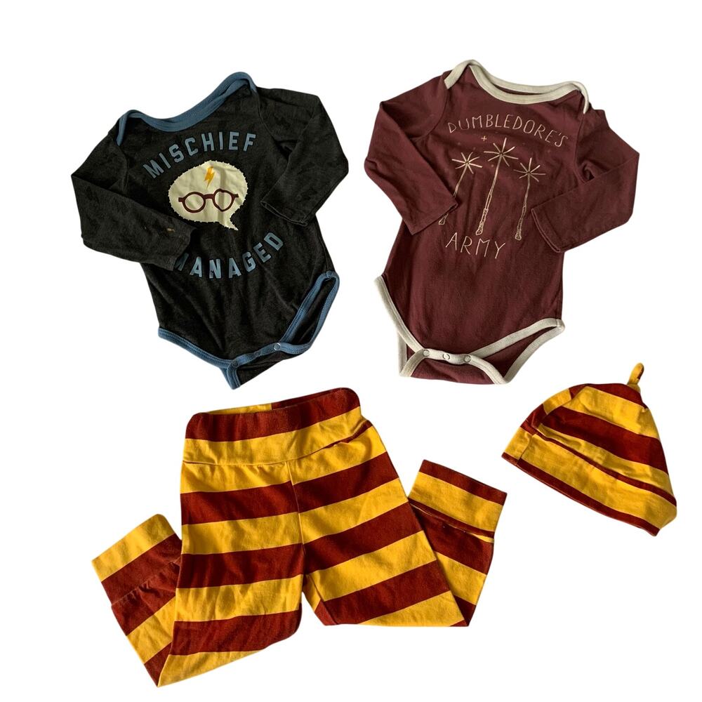 Harry Potter Baby Unisex 18M Two Outfits Set Striped Hat Pants Rompers Wands